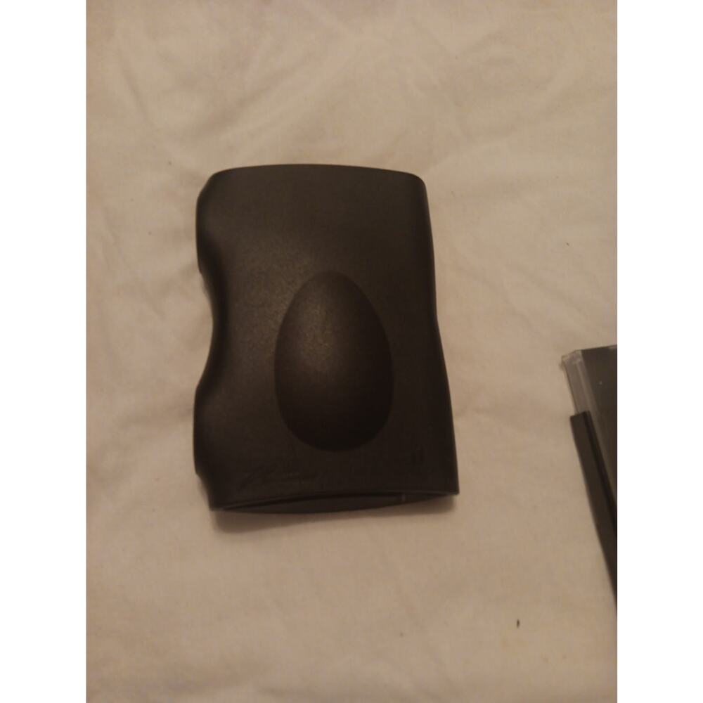 Iomega Zip100 USB Powered Drive Z100USBV Black - FOR PARTS OR REPAIR